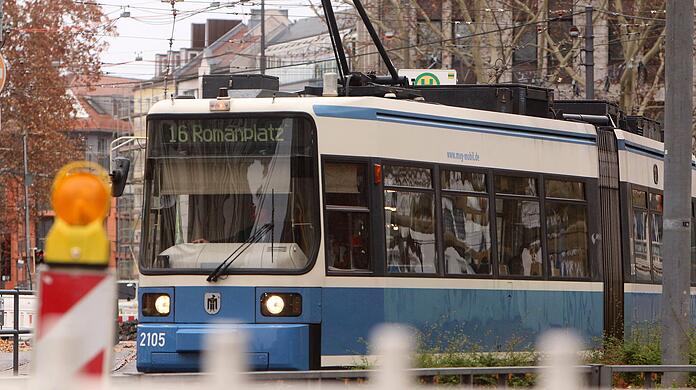 Eine Tram am Sendlinger Tor. (Archivbild)