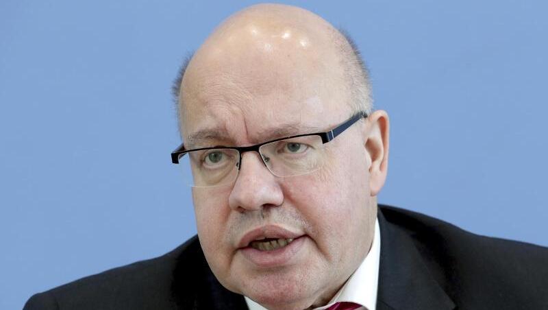 Wirtschaftsminister Peter Altmaier (CDU) will die Kritik entschärfen. Wirtschaftsminister Peter Altmaier (CDU) will die Kritik entschärfen.