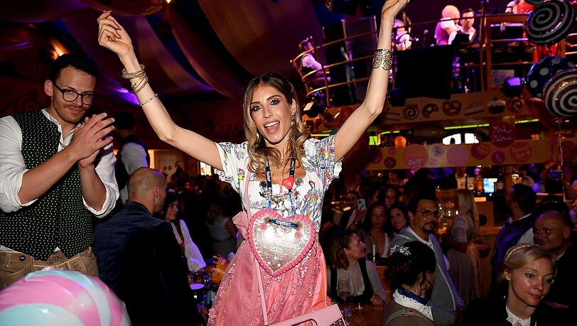 Das Oktoberfest ist auch für Cathy Hummels etwas ganz Besonderes. Das Oktoberfest ist auch für Cathy Hummels etwas ganz Besonderes.