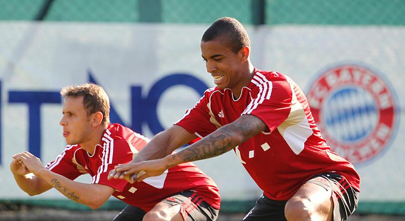 Der FC Bayern München hat in seinem Trainingslager am Gardasee die erste Einheit bestritten. Impressionen aus Arco.