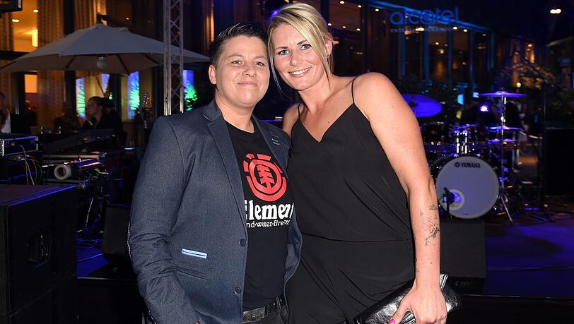 "Let's Dance"-Kandidatin Kerstin Ott mit ihrer Frau Karolina Köppen