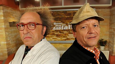Urban Priol (li.) und Erwin Pelzig fliehen im Oktober aus der &bdquo;Anstalt&ldquo;.
