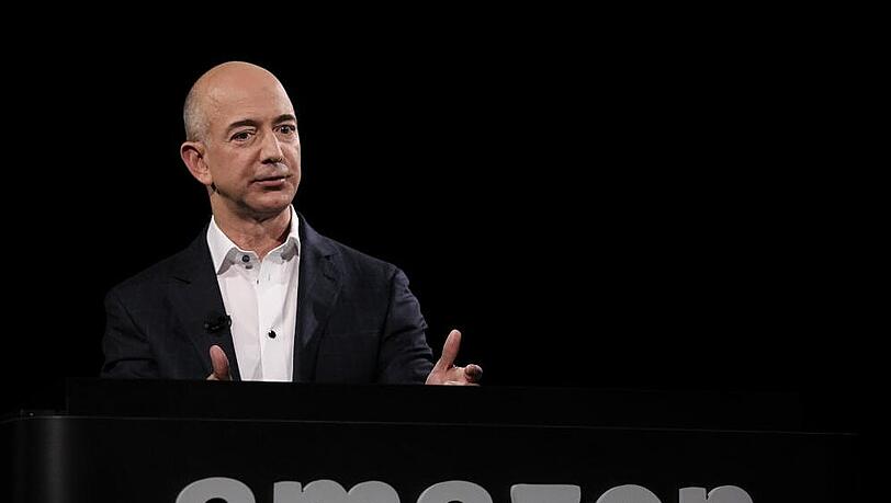 Was führt Amazon-Boss Jeff Bezos im Schilde? Was führt Amazon-Boss Jeff Bezos im Schilde?