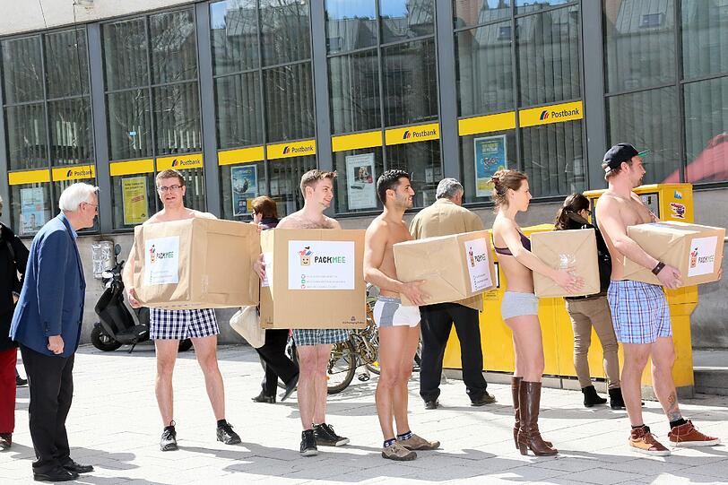 Packerl statt Container - die Aktion &bdquo;Packmee&ldquo; ruft zu Kleiderspenden über die Post auf. Wer altes Gewand für den guten Zweck weggeben will, schickt es an &bdquo;Packmee&ldquo;. Am Dienstag war das leider noch nicht möglich - zumindest nicht am Goetheplatz: Da hatte die Post nämlich zu.