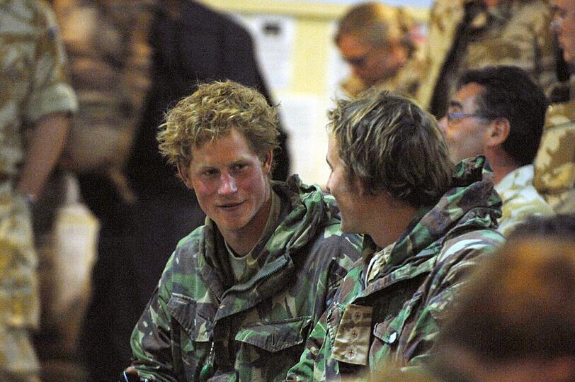 Prinz Harry verlässt die Royal Army.
