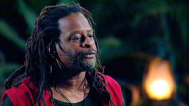 Mola Adebisi packt eine Geschichte über seine Mitcamperin aus. Was hat Oliver Pocher damit zu tun?