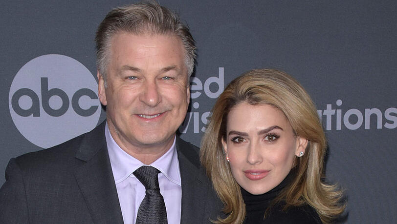 Alec und Hilaria Baldwin freuen sich auf das fünfte Kind Alec und Hilaria Baldwin freuen sich auf das fünfte Kind