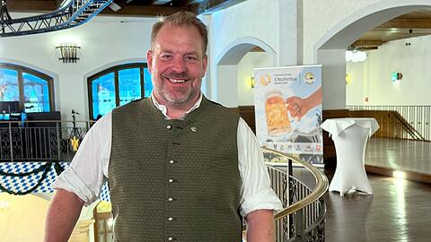 Andreas Maisberger, Gesch&auml;ftsf&uuml;hrer des Vereins M&uuml;nchener Brauereien, s&auml;he keinen Vorteil in einem extra gebrauten alkoholfreien Wiesnbier. (Produktion)
