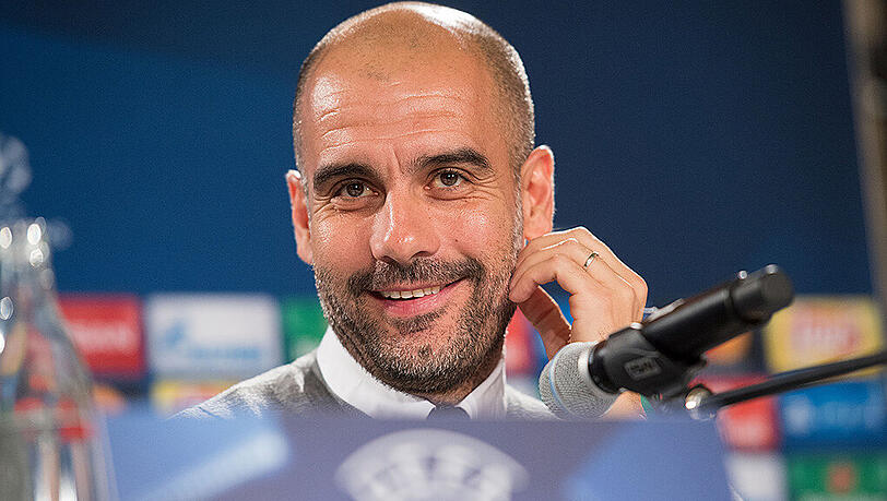 Pep Guardiola ist sich sicher: Am Ende werden die Bayern in der Bundesliga ganz oben stehen. Pep Guardiola ist sich sicher: Am Ende werden die Bayern in der Bundesliga ganz oben stehen.