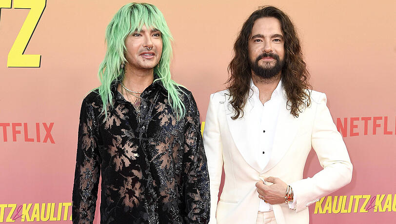 Bill Kaulitz (li.) ist für seine Feierlaune bekannt. Nun erzählt er vom "schlechten Gewissen" danach. Bill Kaulitz (li.) ist für seine Feierlaune bekannt. Nun erzählt er vom "schlechten Gewissen" danach.