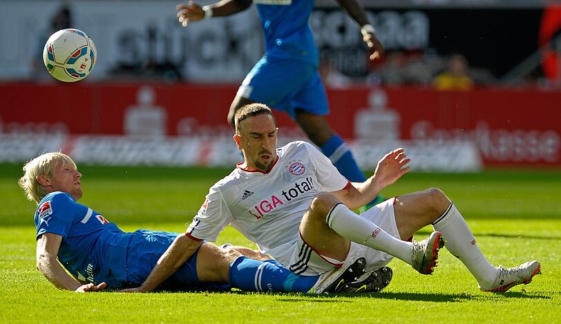 FRANCK RIBERY: Konnte sich am Flügel praktisch nicht durchsetzen und hatte Probleme mit Gegenspieler Andy Beck.  Note 4