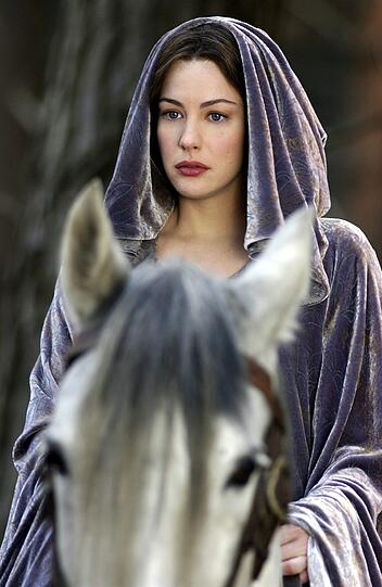 ...unter anderem als Elbin in der "Herr der Ringe"-Trilogie unter Beweis stellte. Doch nicht nur Liv Tyler ist eine Berühmtheit. Auch ihren Vater kennt die ganze Welt. Es ist...