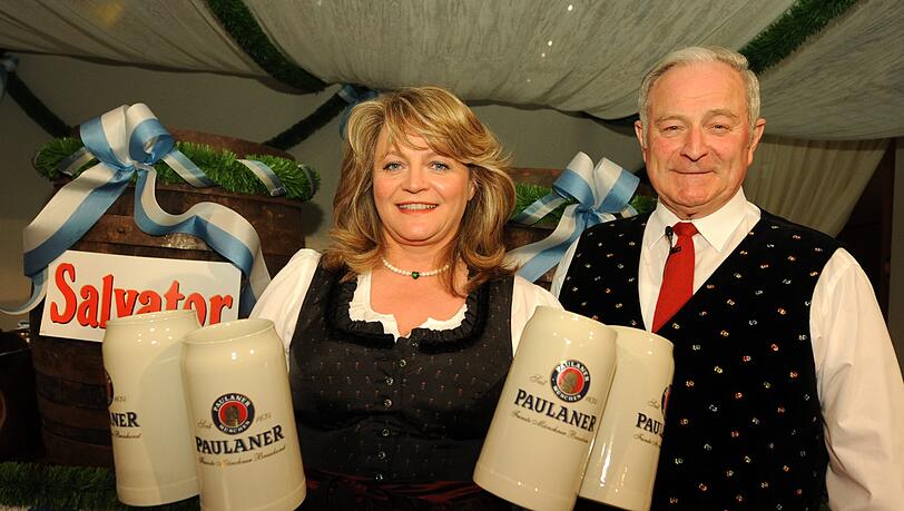 Hinter den Paulaner-Kulissen soll es schäumen: Alexandra Schörghuber leitet das Milliarden-Imperium seit dem Tod ihres Mannes Stefan.