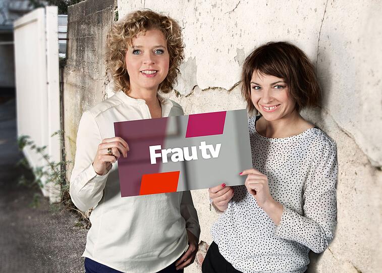 Lisa Ortgies (links) und Sabine Heinrich moderieren das WDR-Magazin "Frau tv". Lisa Ortgies (links) und Sabine Heinrich moderieren das WDR-Magazin "Frau tv".