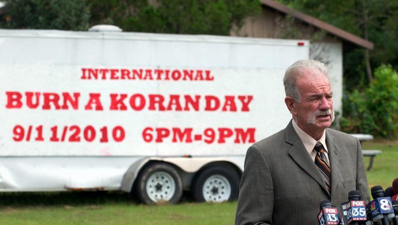 Islamkritiker Terry Jones will am 11. September den Koran verbrennen Islamkritiker Terry Jones will am 11. September den Koran verbrennen