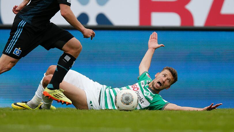 Tom Weilandt wird doch kein Löwe! Eine Oberschenkelverletzung machte ihm einen Strich durch die Rechnung. Tom Weilandt wird doch kein Löwe! Eine Oberschenkelverletzung machte ihm einen Strich durch die Rechnung.