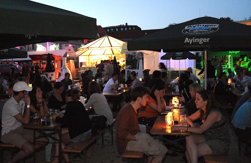 Blick in den Biergarten.