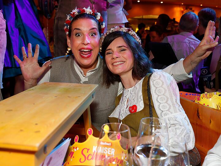 Elena Uhlig und Joyce Ilg