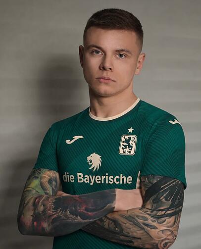 Optisch ein echter Hingucker: Das neue Traditionstrikot des TSV 1860.