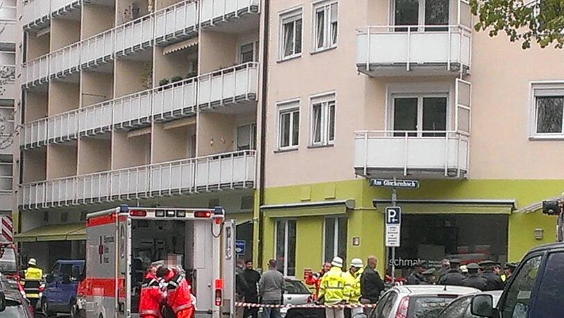 Bilder vom Rettungseinsatz in der Holzstraße im Glockenbachviertel. Bilder vom Rettungseinsatz in der Holzstraße im Glockenbachviertel.