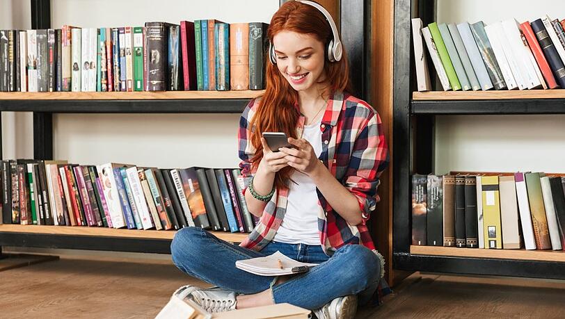 Bücherwürmer finden auf TikTok zahllose Gleichgesinnte.