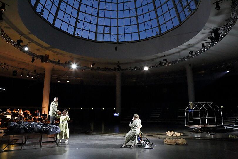Ein starkes Stück: "Greek" von Mark-Anthony Turnage im Postpalast.