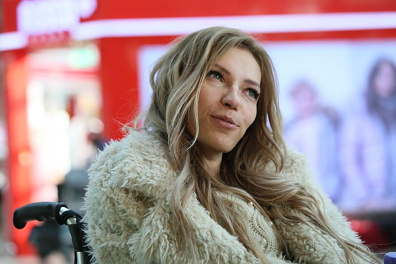 Der ESC 2017 hatte schon vorab einen Skandal. Gastgeber Ukraine sprach ein Einreiseverbot gegen die russische Sängerin Julia Samoilowa aus. Grund: ein früherer Auftritt auf der Krim.