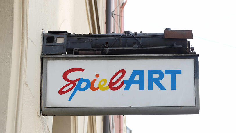 Das Spielzeuggeschäft befindet sich in der Müllerstraße.