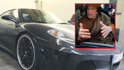 Aus dem Fuhrpark des Studenten: 2007 wird der schwarze Ferrari 430 von Gaddafi-Sohn Saif al&ndash;Arab sichergestellt. Der Auspuff röhrt wie ein Presslufthammer. Oben rechts: Der Papa. Libyens Diktator Muammar Gaddafi.
