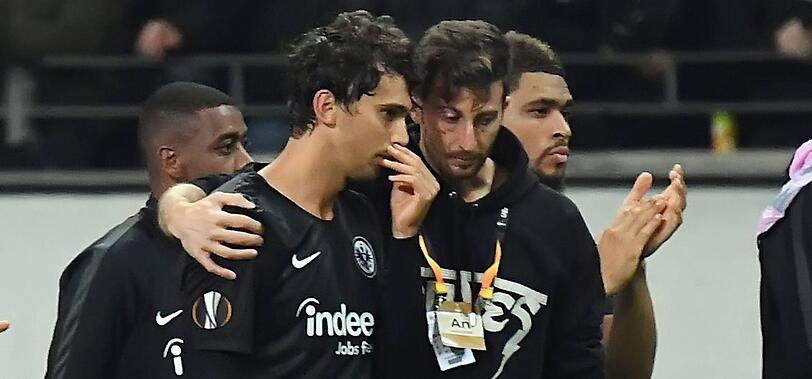 Lucas Torro (l.) machte den Tod seines Bruders erst nach dem Spiel öffentlich.