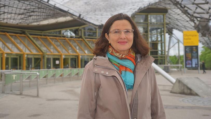 Vor Corona strömten hier zig Menschen zu Konzerten, jetzt ist die Olympiahalle leer. Olympiapark-Chefin Marion Schöne vermisst den Trubel.