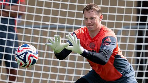 Manuel Neuer beim Torwarttraining vor der Club-WM.