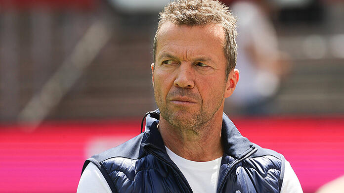 "Man muss auch mal loslassen": In seiner neuesten Sky-Kolumne verurteilt Lothar Matthäus das jüngste Vorgehen von Bayern-Patron Uli Hoeneß in der Trainersuche des FC Bayern.