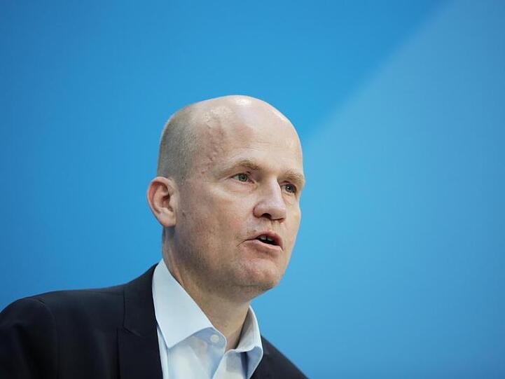 Ralph Brinkhaus: "Wir müssen das Bauen insgesamt günstiger machen - sowohl bei selbst genutztem Wohneigentum als auch bei Mietimmobilien."
