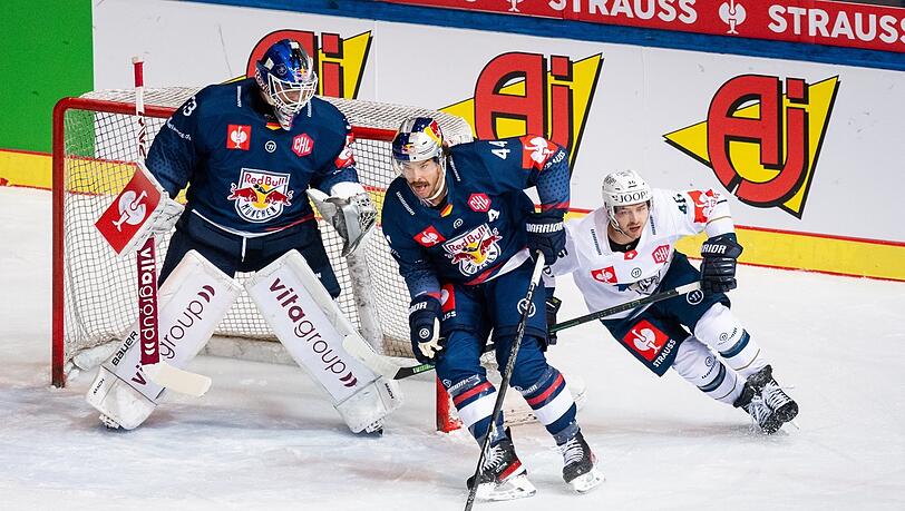 Zug-Bremser: Zach Redmond (M.), im Vorjahr mit vier Scorerpunkten gegen Zug, ist heute auch offensiv wieder gefordert.