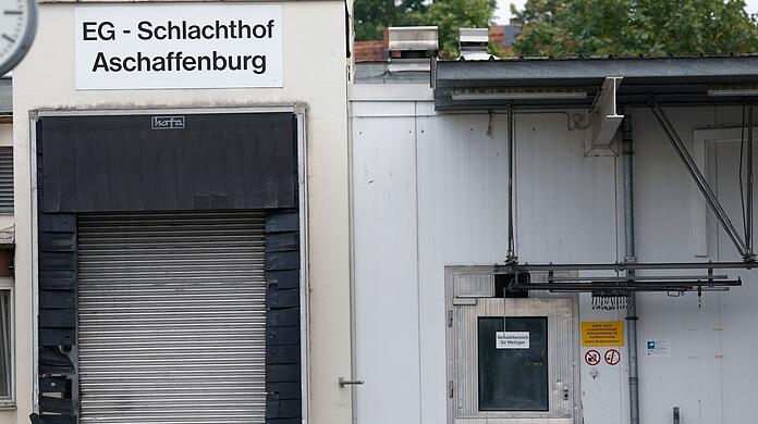 Der Streit um die Räumung des Schlachthofs Aschaffenburg wird vor dem Landgericht ausgetragen.