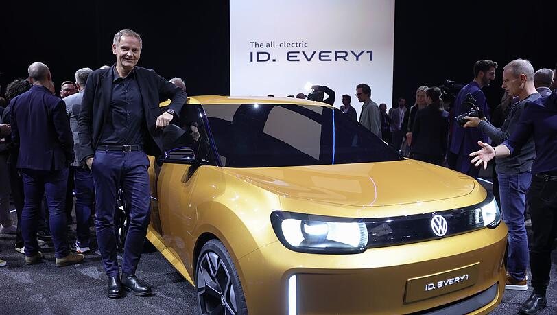 Das Einstiegsmodell ID.EVERY1 soll das erste VW-Auto mit der zusammen mit Rivian entwickelten Elektronik-Architektur werden. (Archivbild) Das Einstiegsmodell ID.EVERY1 soll das erste VW-Auto mit der zusammen mit Rivian entwickelten Elektronik-Architektur werden. (Archivbild)