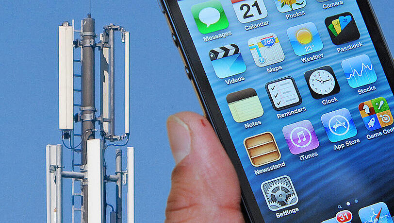 Übers Smartphone ins Internet: Neben der Gesprächsqualität untersuchten die Tester auch, wie schnell die Netze beim mobilen Surfen sind. Übers Smartphone ins Internet: Neben der Gesprächsqualität untersuchten die Tester auch, wie schnell die Netze beim mobilen Surfen sind.