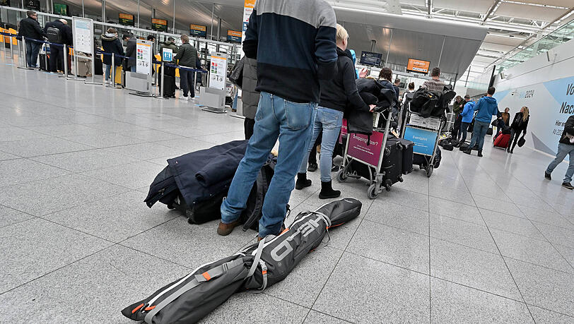 Am Münchner Flughafen ist sehr viel Verkehr von Freitag auf Samstag verlagert worden.