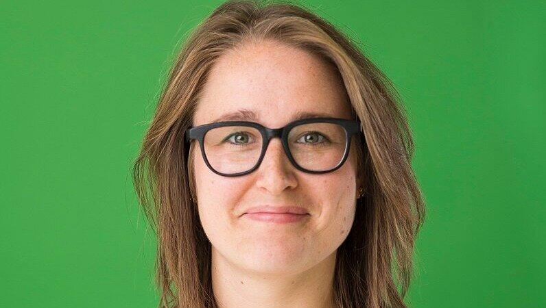 Julia Post (Grüne) macht ein Fernstudium in Politikwissenschaften und schreibt dafür gerade ihre Masterarbeit. Julia Post (Grüne) macht ein Fernstudium in Politikwissenschaften und schreibt dafür gerade ihre Masterarbeit.