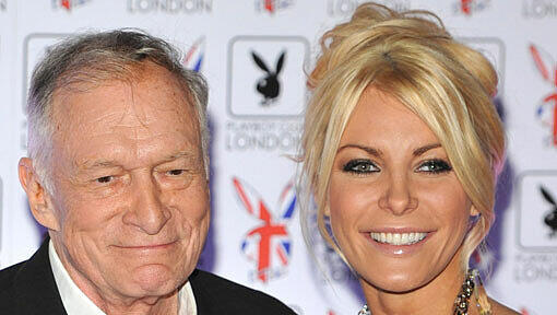 Streiten um den Hund: Hugh Hefner und seine Ex-Verlobte Crystal Harris Streiten um den Hund: Hugh Hefner und seine Ex-Verlobte Crystal Harris