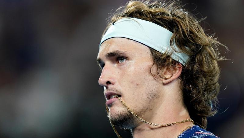 Schlägt bei den US Open in New York auf: Alexander Zverev. Schlägt bei den US Open in New York auf: Alexander Zverev.