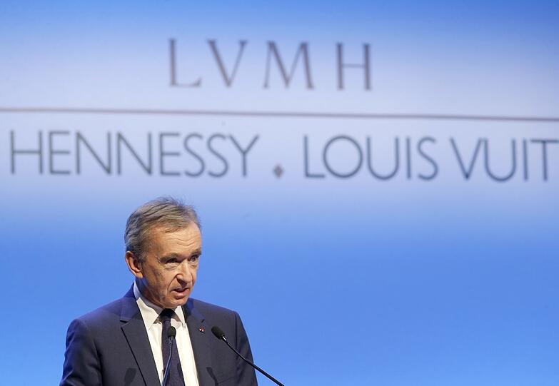 Der reichste Mensch der Welt: Bernard Arnault.