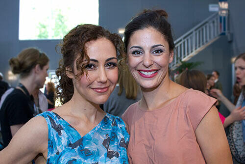 Die Moderatorinnen Anastasia Zampounidis (l.) und Funda Vanroy