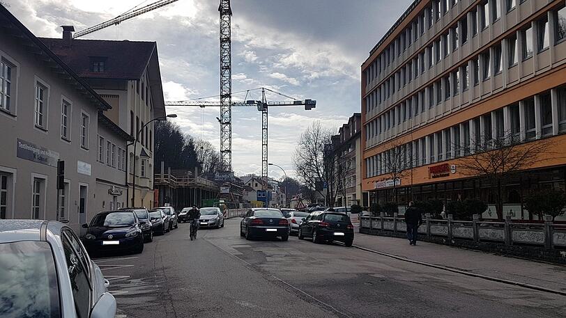 Von der Zweibrücken- bis zur Inneren Münchener Straße: Der Verkehrssenat hat eine Ausweitung der Tempo-30-Zone in der Innenstadt beschlossen.