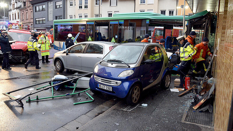 Bei dem Unfall wurden mehrere Kinder teils schwer verletzt.