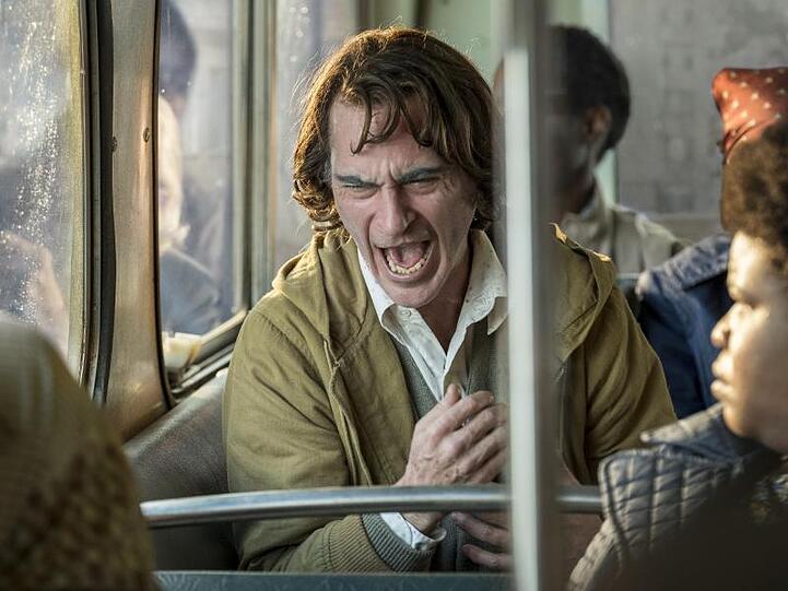 Arthur Fleck/Joker (Joaquin Phoenix) dreht durch.