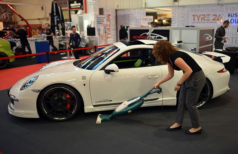 Rosanna Davison auf der Tuning Messe - die Bilder