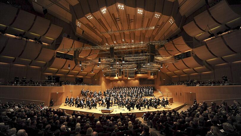Das Symphonieorchester des Bayerischen Rundfunks in der Philharmonie. Das Symphonieorchester des Bayerischen Rundfunks in der Philharmonie.