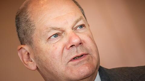Bundeskanzler Olaf Scholz (SPD) spricht.